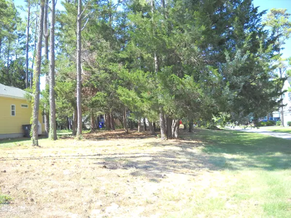 Southport, NC 28461,5149 Minnesota Drive SE