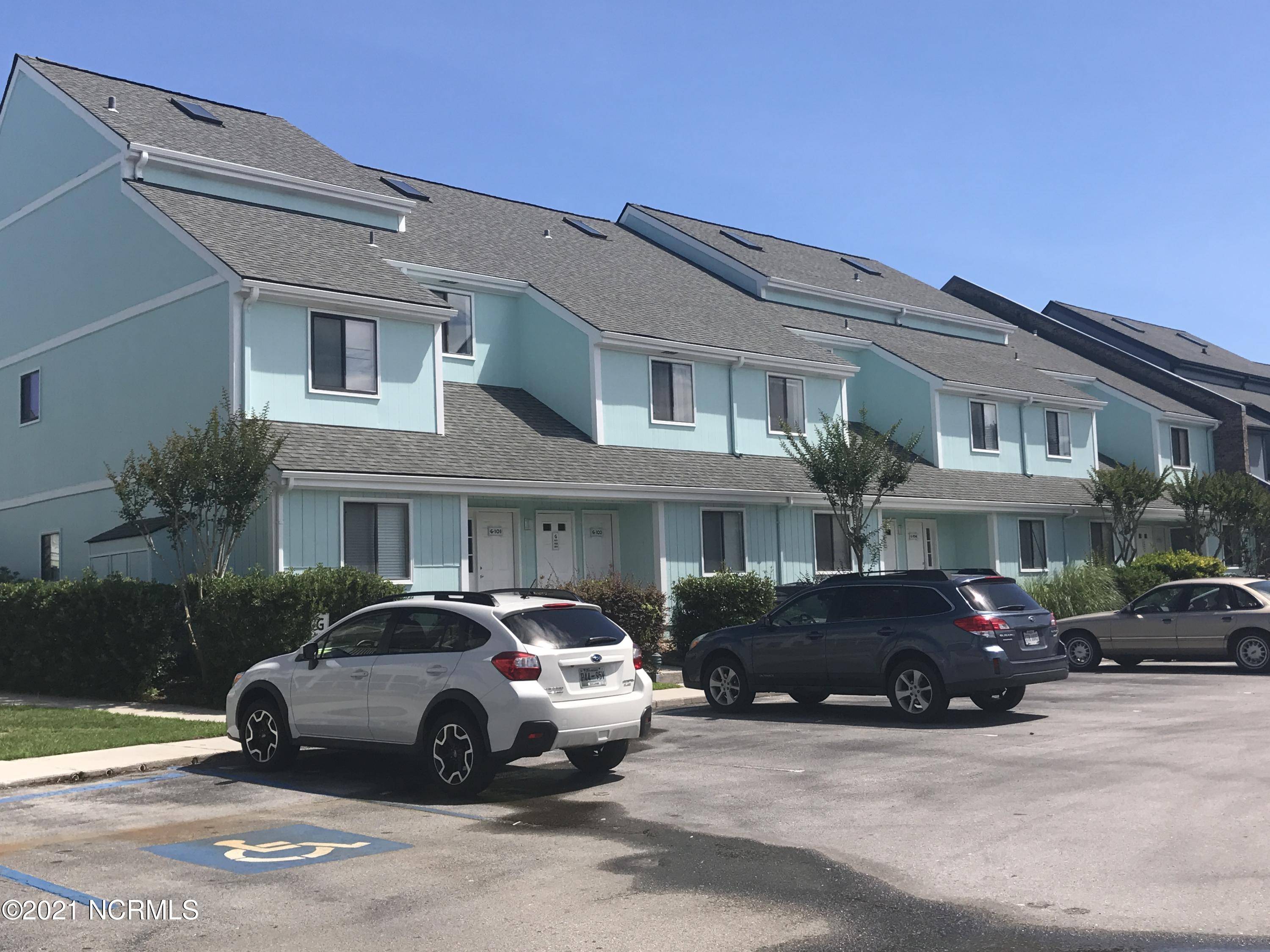 Emerald Isle, NC 28594,9201 Coast Guard RD #G201