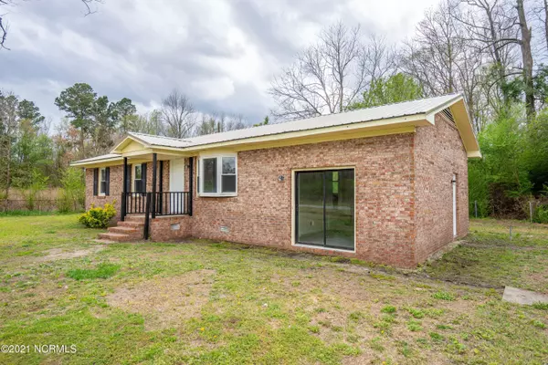 Rose Hill, NC 28458,2404 Delway HWY