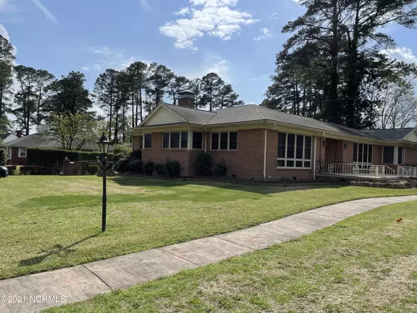 Kinston, NC 28501,900 Perry Park DR