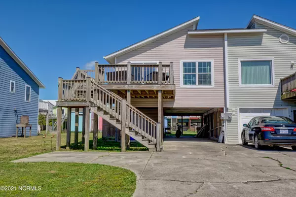 177 Sea Gull LN, North Topsail Beach, NC 28460