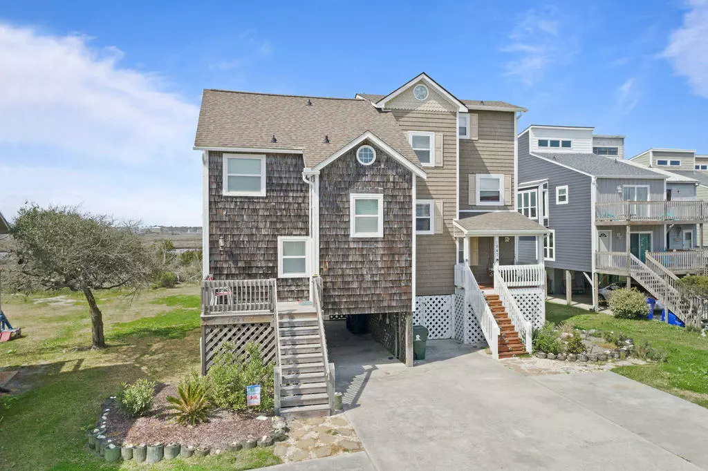 North Topsail Beach, NC 28460,1845 New River Inlet RD