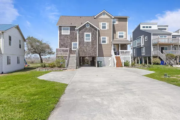 North Topsail Beach, NC 28460,1845 New River Inlet RD