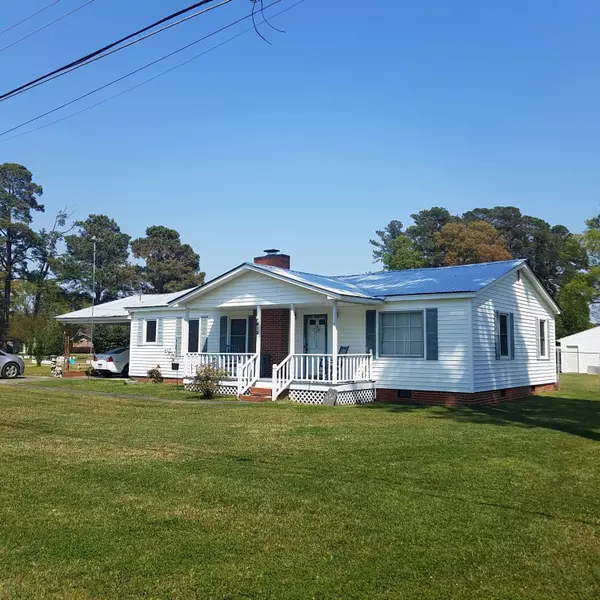 612 Oak ST, Chadbourn, NC 28431