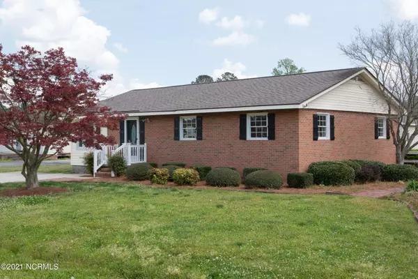 Kinston, NC 28504,225 Orange ST