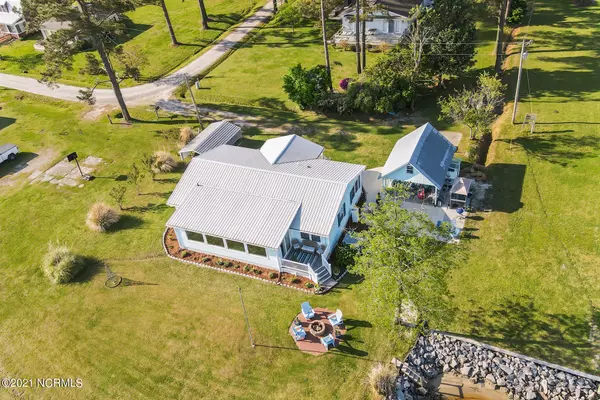 Belhaven, NC 27810,419 Pungo Shores DR