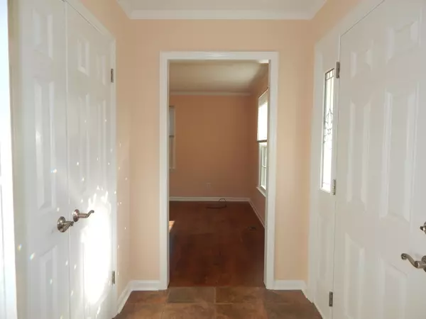 Jacksonville, NC 28546,211 Converse DR