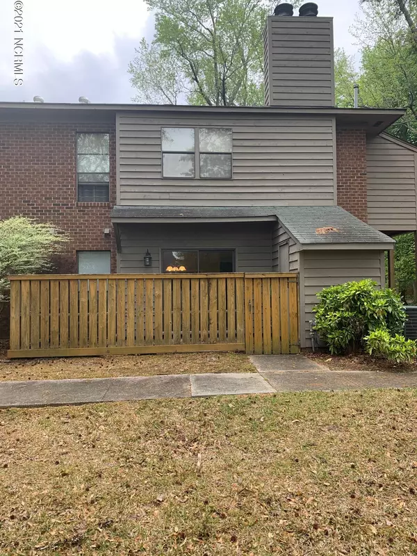 211 Hidden Branches Close, Winterville, NC 28590