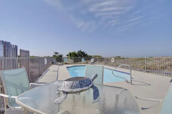 Holden Beach, NC 28462,1239 Ocean BLVD W