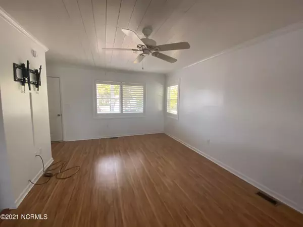 Beaufort, NC 28516,2511 Front ST #22