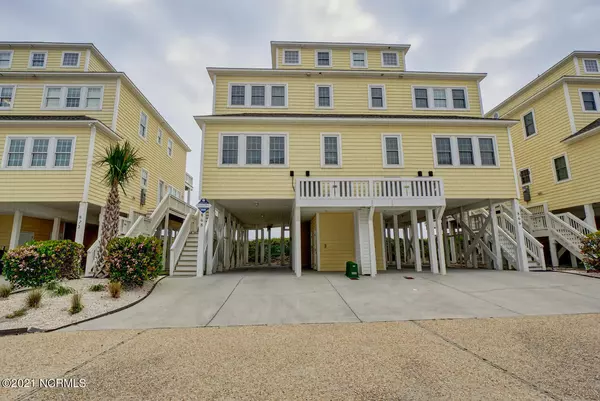 North Topsail Beach, NC 28460,868 Villas DR