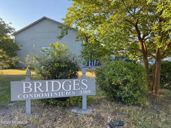 3309 Bridges ST #16, Morehead City, NC 28557