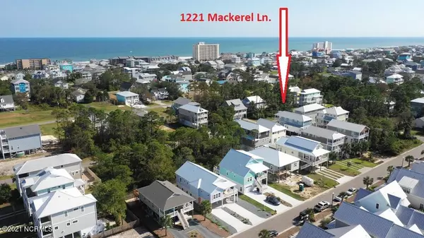 1221 Mackerel Lane, Carolina Beach, NC 28428