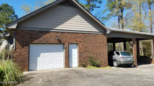 Roanoke Rapids, NC 27870,105 Mina ST