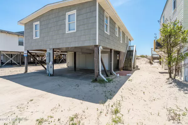 Oak Island, NC 28465,2517 W Beach Drive