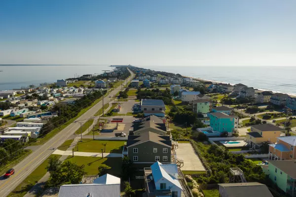 Emerald Isle, NC 28594,3309 Emerald Drive #E