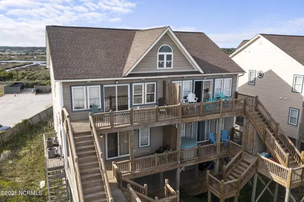 North Topsail Beach, NC 28460,211 Goldsboro DR