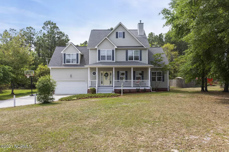 466 Chadwick Shores DR, Sneads Ferry, NC 28460