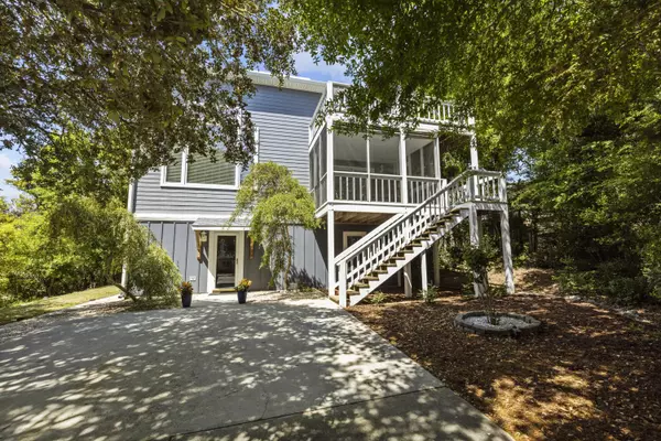 113 Conch Court, Emerald Isle, NC 28594