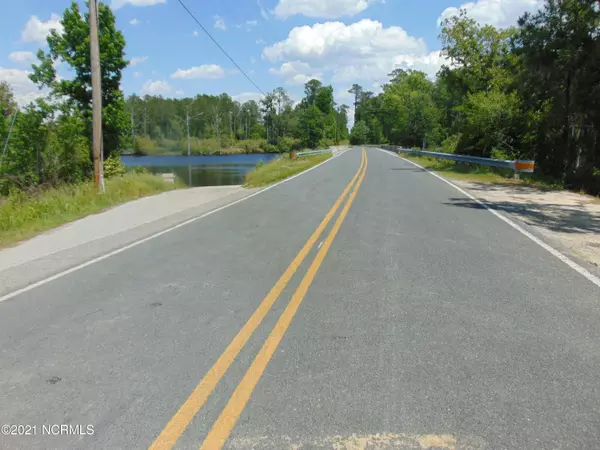 Edward, NC 27821,O State Rd 1949