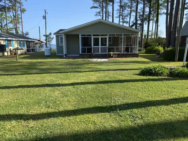 Belhaven, NC 27810,570 Pungo Shores DR