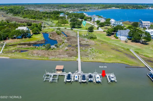 139 Big Hammock Point RD, Sneads Ferry, NC 28460