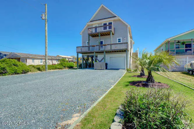 2664 Island DR, North Topsail Beach, NC 28460