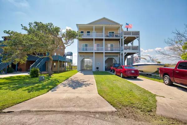 North Topsail Beach, NC 28460,241 Bayview DR