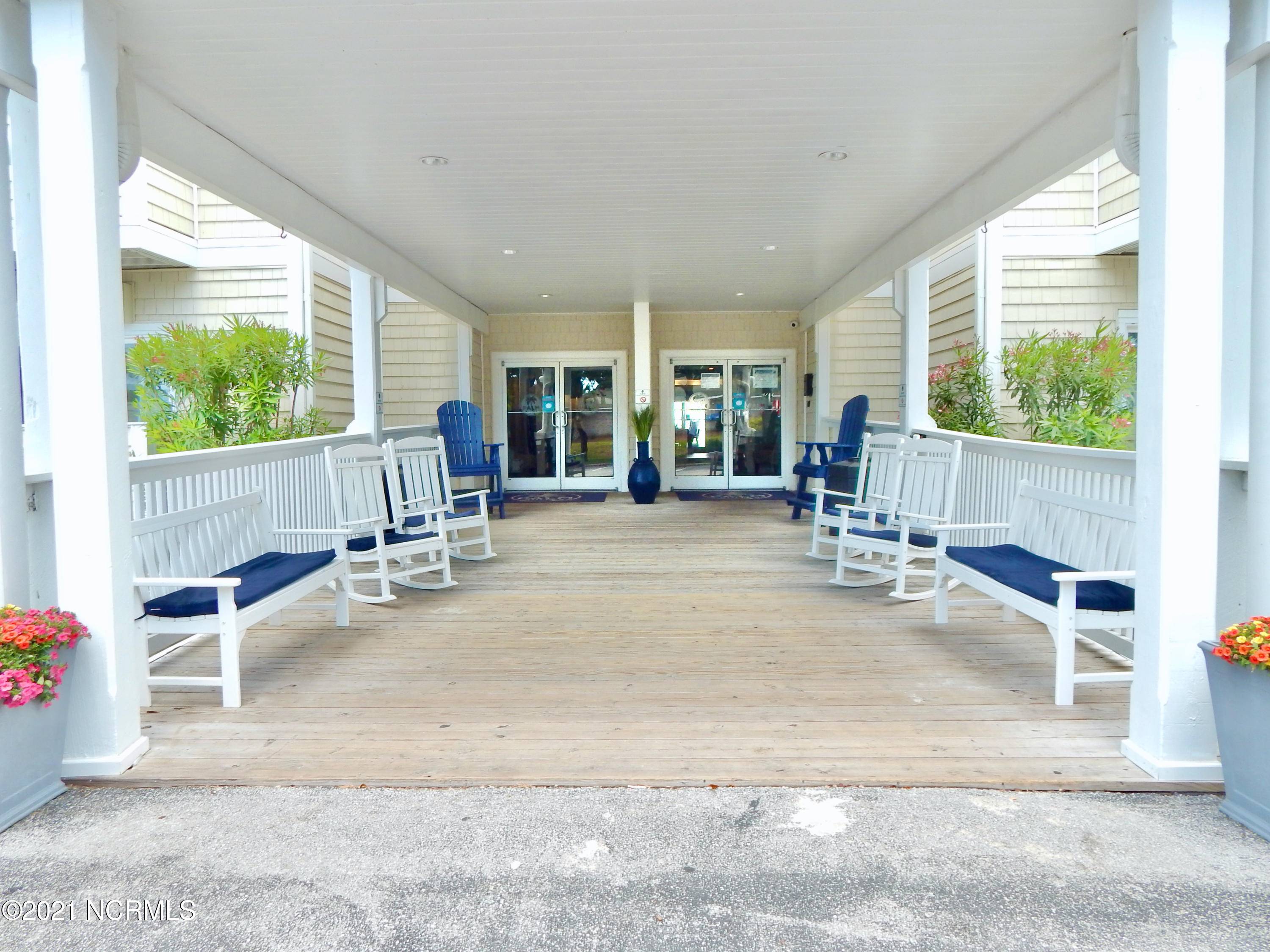 Atlantic Beach, NC 28512,602 W Fort Macon RD