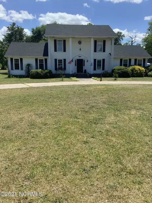 Hookerton, NC 28538,750 Loop RD