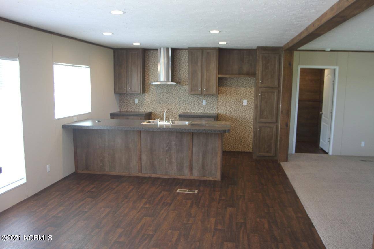 Lumberton, NC 28358,2071 Robert Bessie RD