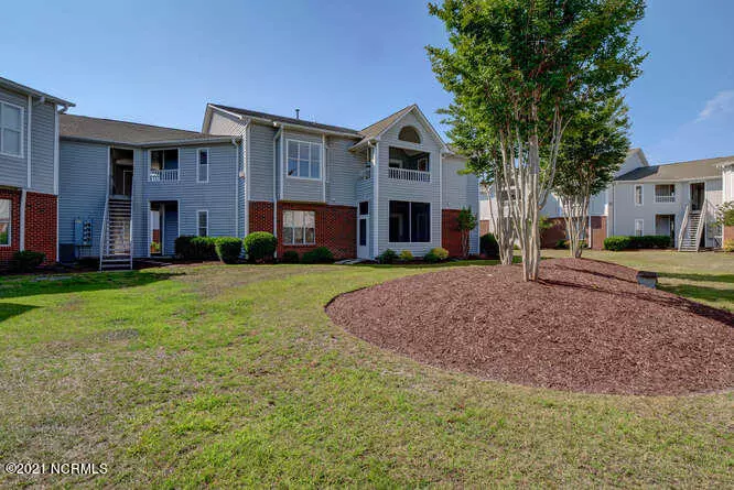 4164 Breezewood Drive #102, Wilmington, NC 28412