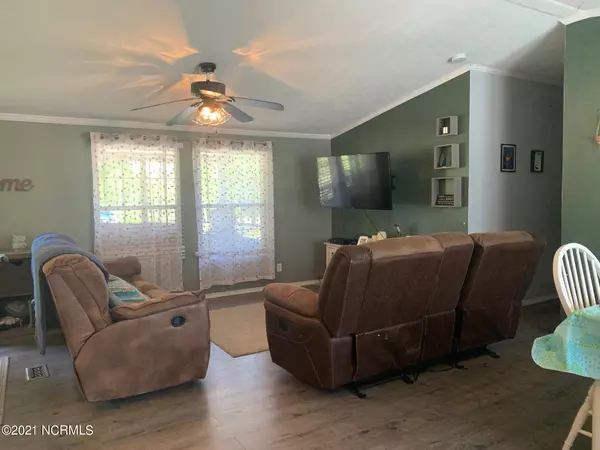 Richlands, NC 28574,131 Hotel Branch LN