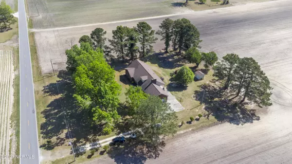 Vanceboro, NC 28586,645 Bay Bush RD