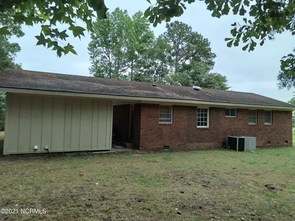 Whiteville, NC 28472,53 Hillcrest RD