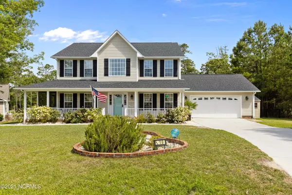 119 Halls Creek Drive, Swansboro, NC 28584