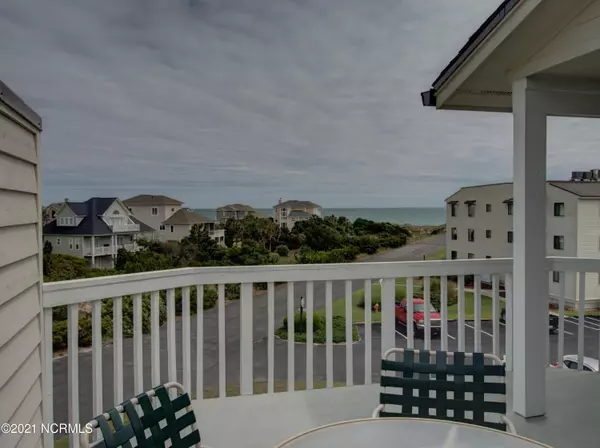 Emerald Isle, NC 28594,10300 Coast Guard RD #302d