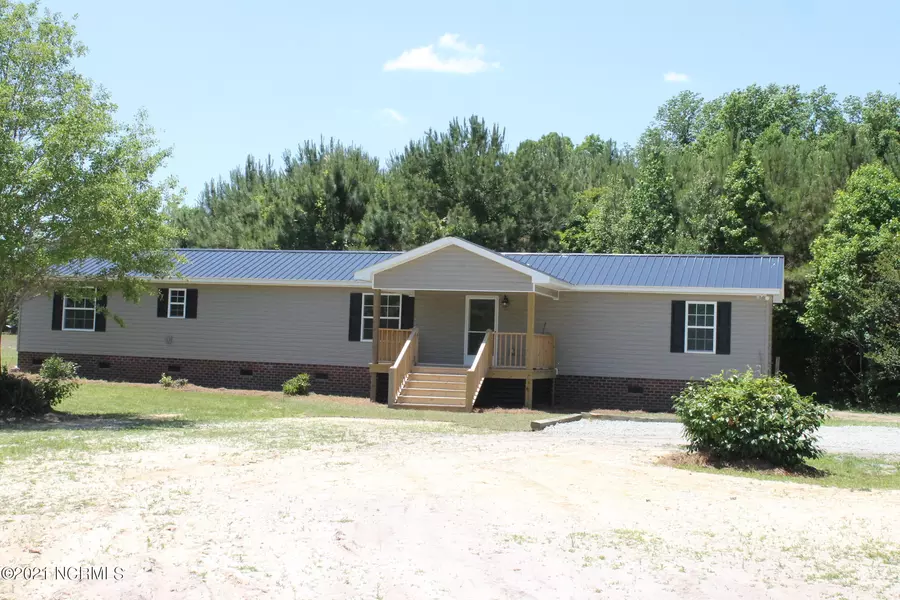 13438 Peacock RD, Chadbourn, NC 28431