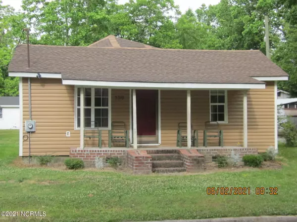 3310 N Jefferson ST, Fountain, NC 27829