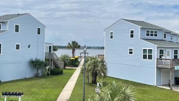 North Topsail Beach, NC 28460,60 Bermuda Landing Place #60