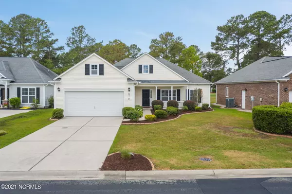 679 Meadowbrook LN NW, Calabash, NC 28467