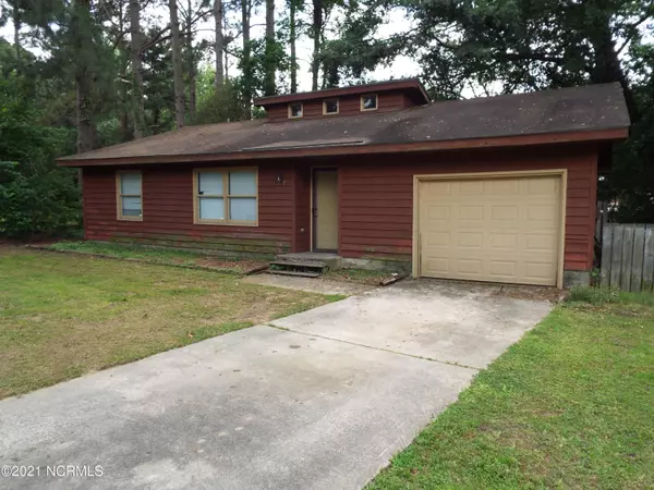 Greenville, NC 27858,121 Fletcher Place