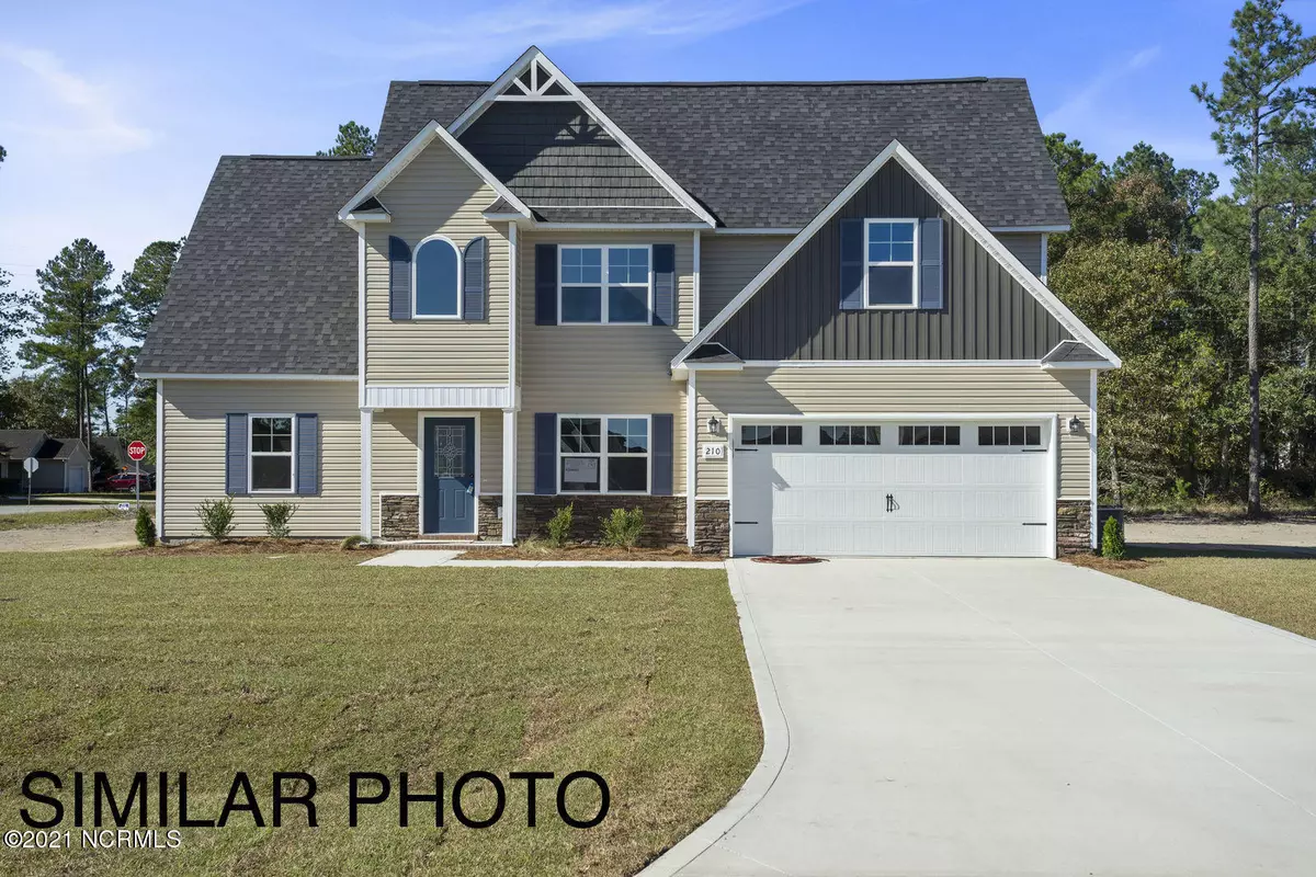 Hubert, NC 28539,403 Brown Pelican CT