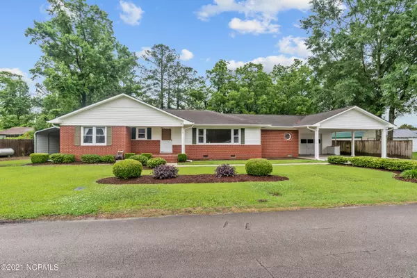 417 Ipock ST, Vanceboro, NC 28586