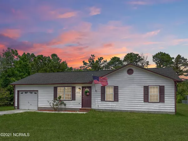 416 Oregon TRL, Hubert, NC 28539