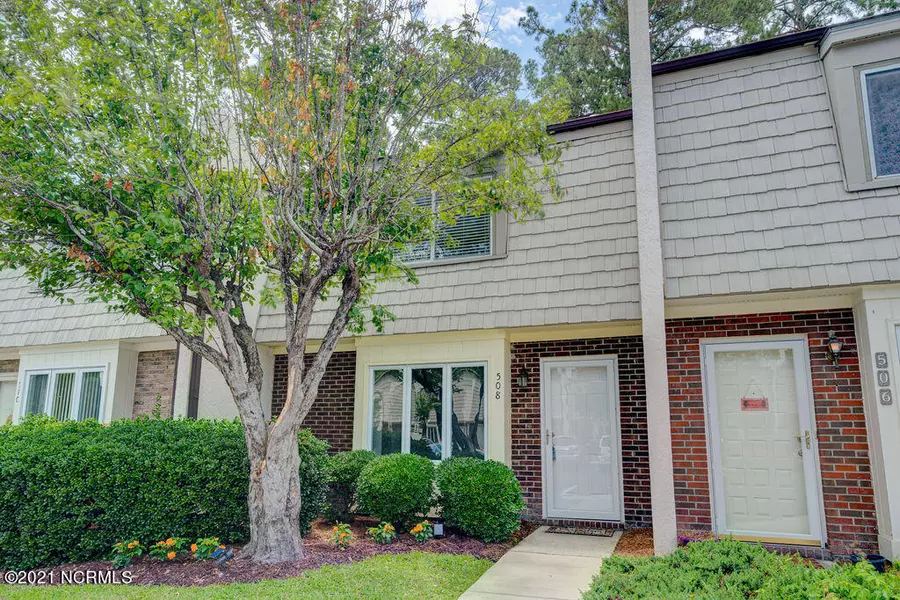 508 Cobblestone DR, Wilmington, NC 28405