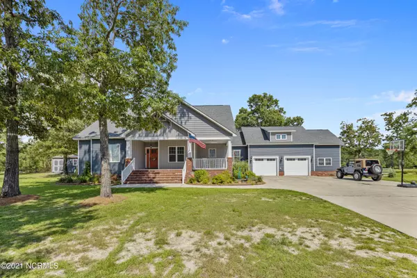 143 Neal BLVD, Vanceboro, NC 28586