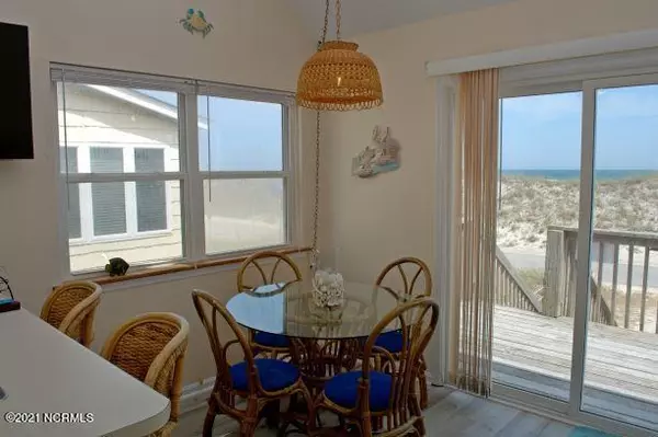 North Topsail Beach, NC 28460,249 Topsail RD