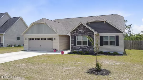 Hubert, NC 28539,121 Sonia Drive