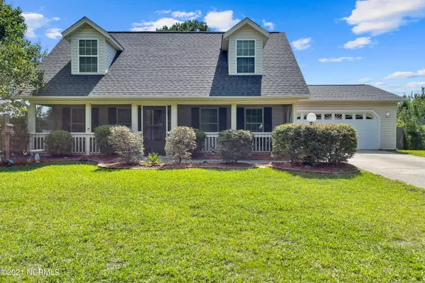 185 Pine Lake CIR SW, Ocean Isle Beach, NC 28469